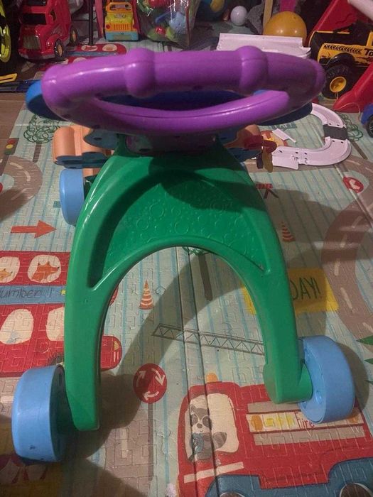 Каталка-ходунки для дитини