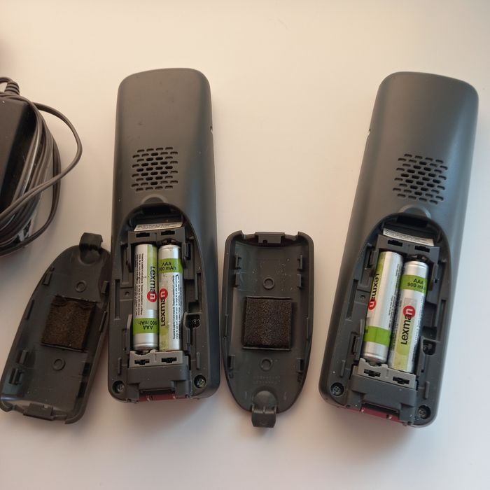 Радіотелефон Panasonic KX-TG6411JT.Дві трубки.