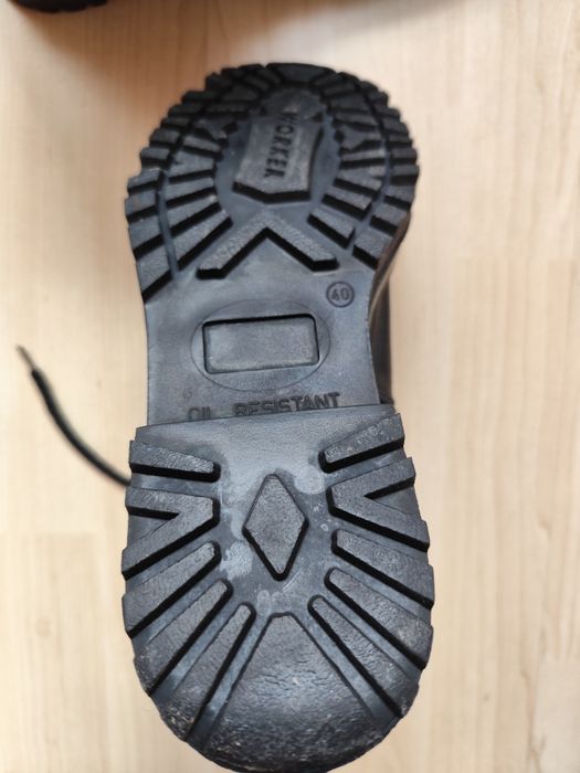 Buty robocze Worker rozmiar 40 czarne