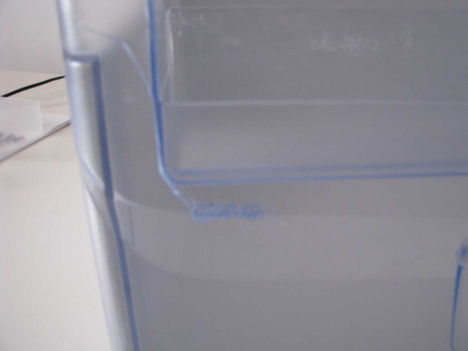 Szuflada zamrażalnika do Lodówki Indesit Ariston Hotpoint środkowa