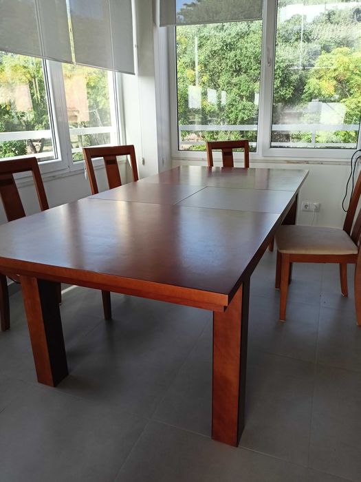 Mesa de jantar em madeira  com 6 cadeiras64752271413890121