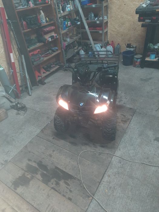 ATV BMW 125 cc . Możliwość transportu