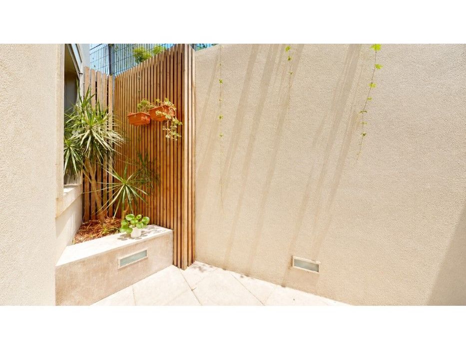 T2+1 duplex com 100m2 em Alcântara