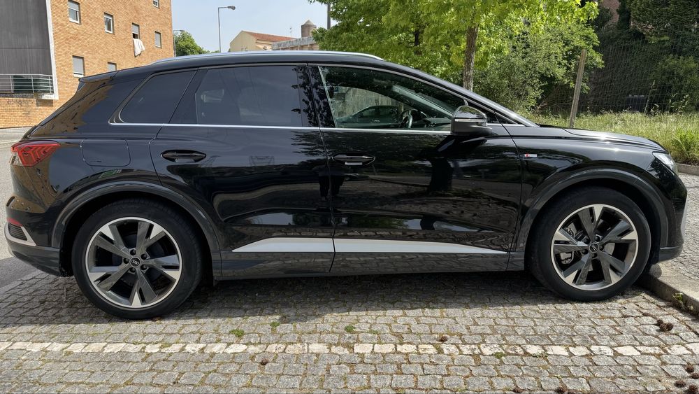 Audi Q4 40 Etron - 82kw S-line Business