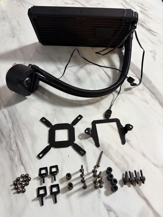 Водяне охолодження MSI MAG CoreLiquid 240R V2 Black