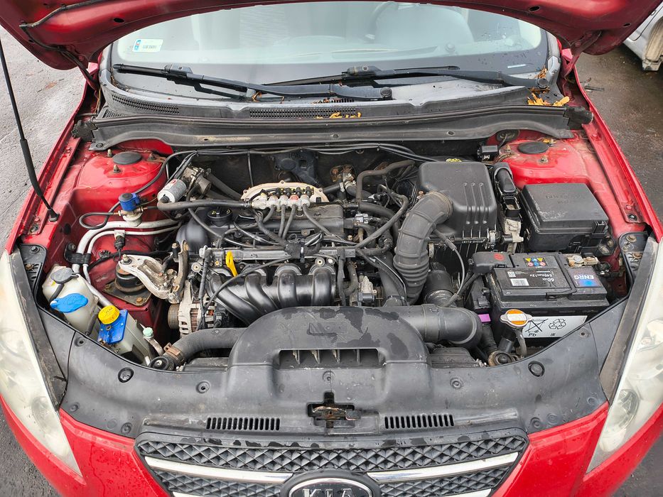 Kia Cee'd 2007r. 1.6 Pb - na części.