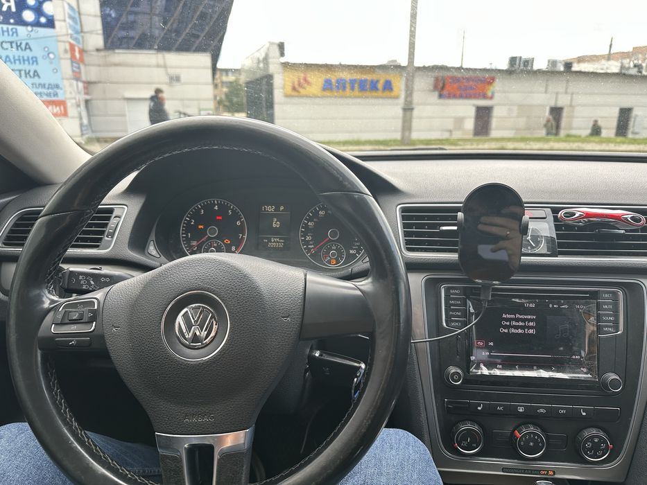 Продам VW passat b 7 nms 1.8 2014