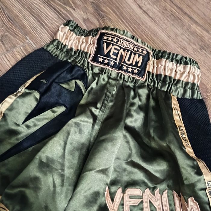 Spodenki treningowe, spodenki do muay thai Venum