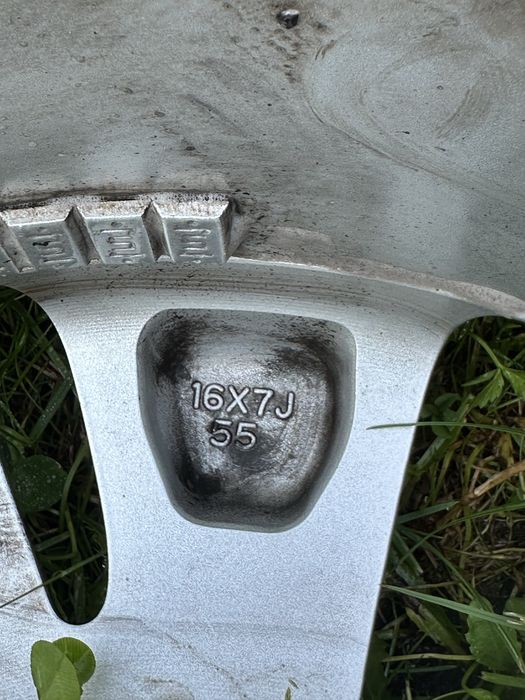 Alufelgi 5x114,3 r16 z oponami 215/60 Honda Hr-v, Cr-v