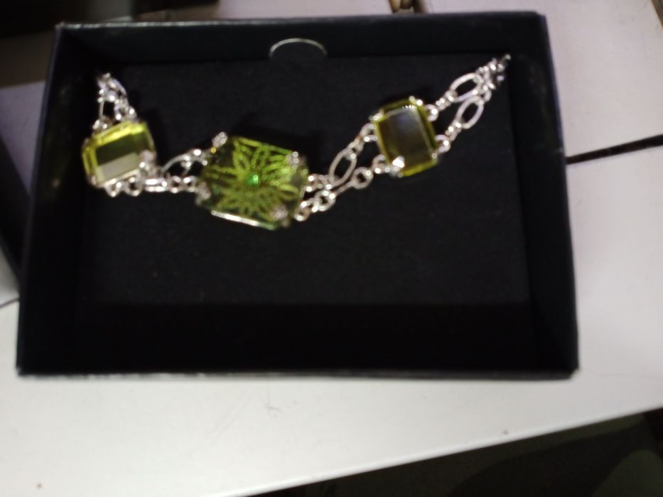 Браслет на руку Avon "Задзеркалля"