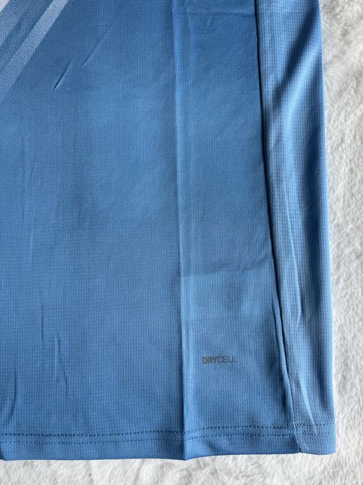 Camisola Manchester City 2025/26 Nova com etiquetas - Tamanho M