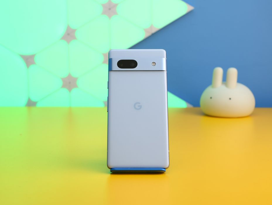 Смартфон Google Pixel 7a 8/128GB Sea (160199) Б/У З ГАРАНТІЄЮ