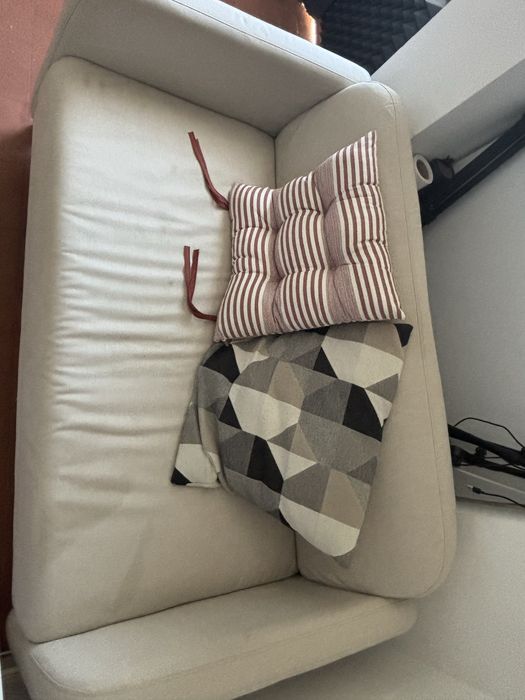 Sofá Bege 40€ ikea
