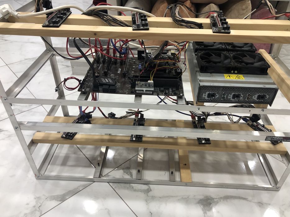 Майнинг ферма.Майнинг.