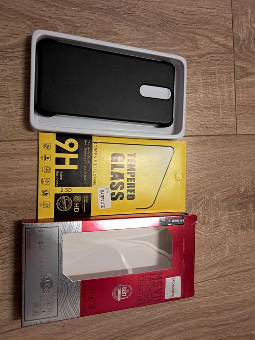 Etui Huawei Mate 10 Lite czarne + szybka