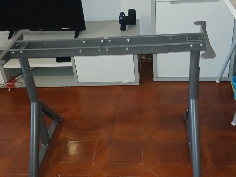 Mesa da Ikea a bom preço