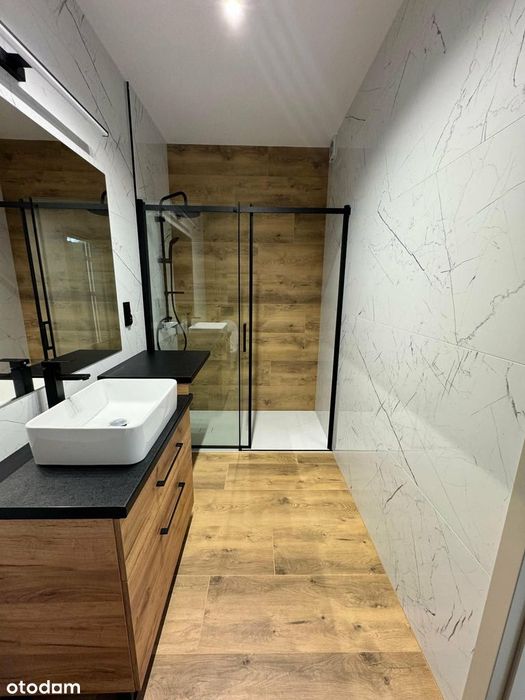Nowoczesny dom z garażem w Białogonie 149 m2