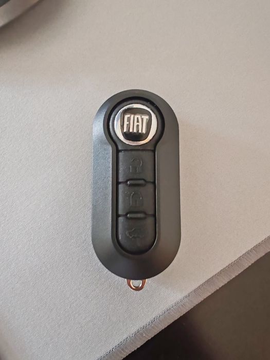Carcaça chave FIAT ou Opel - Novas

Entrego em mãos em Vale de Cambra,