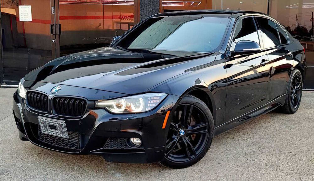 BMW 3 Series 328i      2015