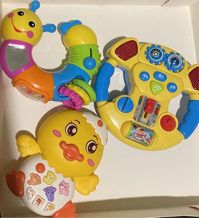 Іграшки дитячі  3 шт