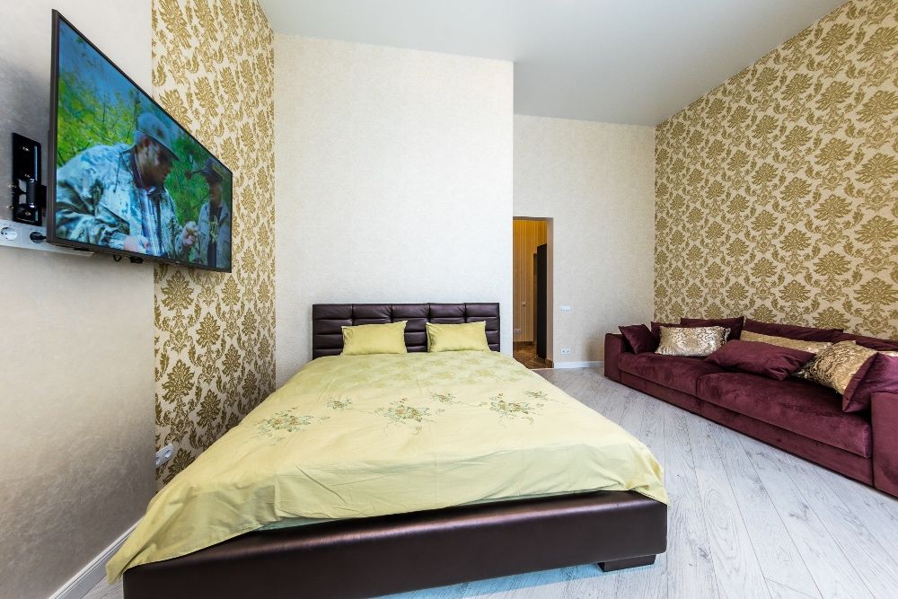 посуточно1к,вид,центр,ЖК Элегант,парковка,метро.ж/д вокзал,университ