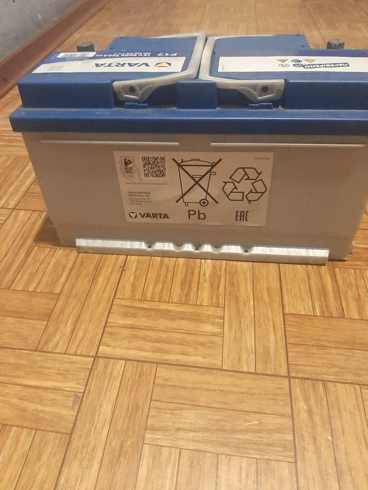 Продам АКБ   Варта