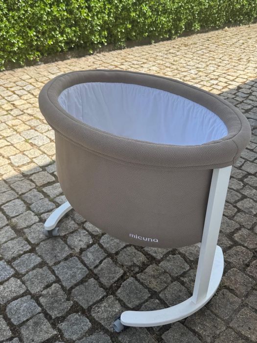 Berço evolutivo Micuna Smart (com rodas)/ colchão novo (nunca usado)