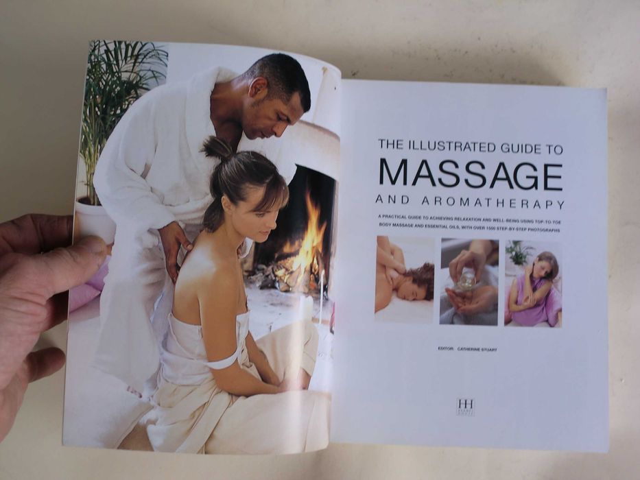 The Illustrated Guide to Massage and Aromatherapy