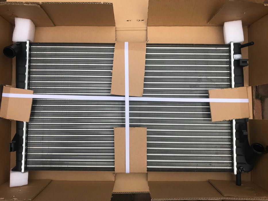 Радиатор Ford Mondeo MK3 2.0 TDCI/TDDI 2.2 TDCI 1.8 2.0 (00-07)