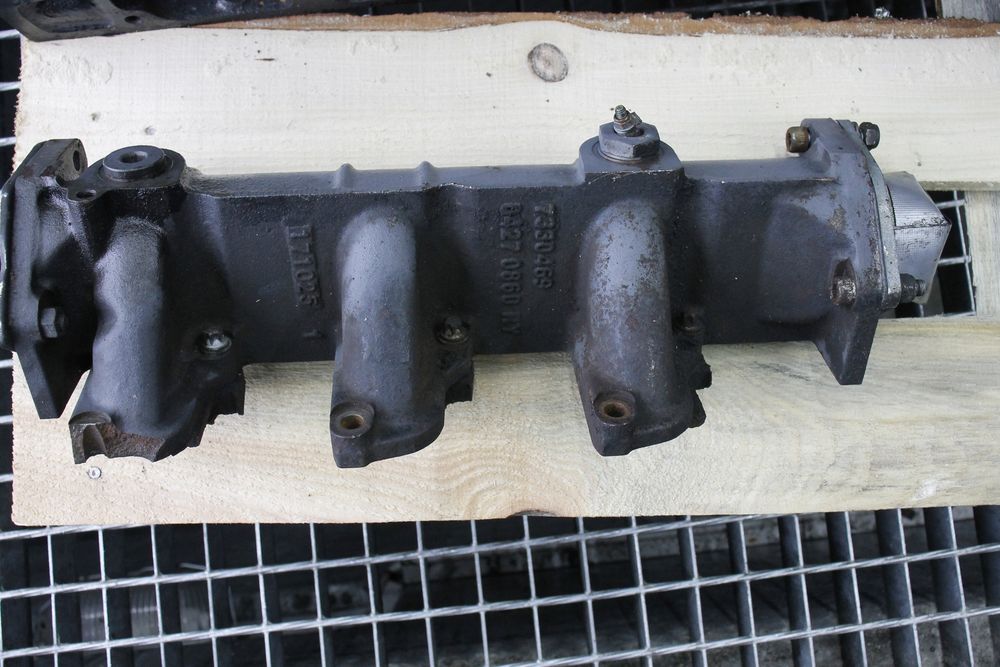 Głowica silnika Deutz D2011 L03 3 cylindry diesel 36kW 49KM oryginał