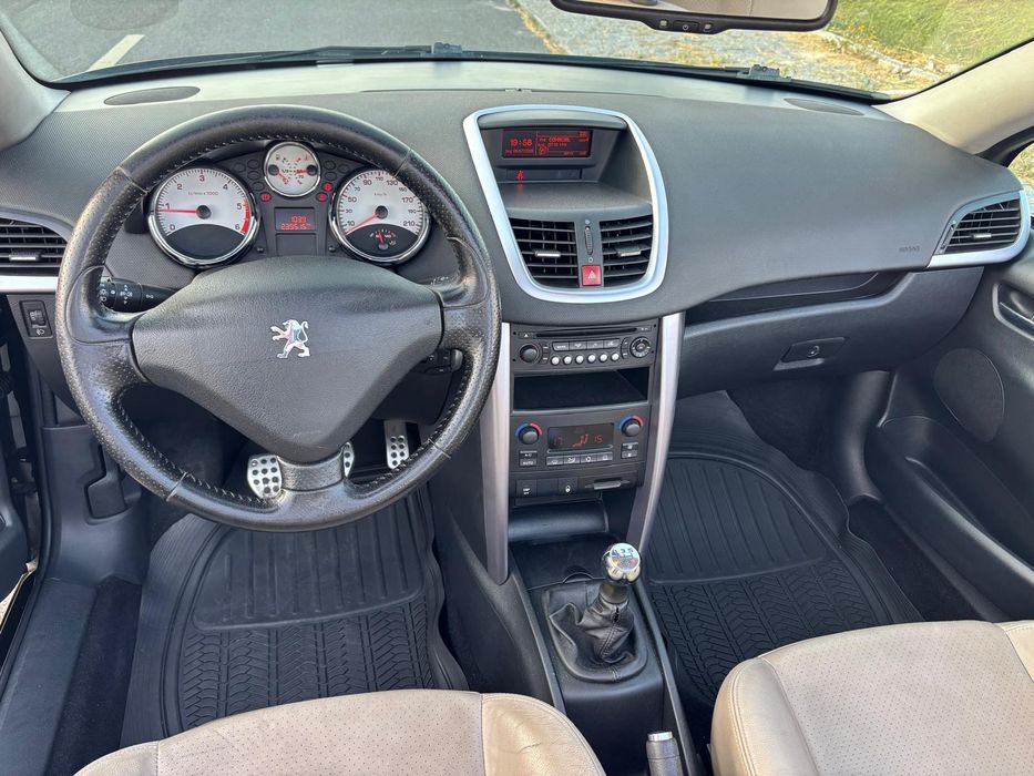 Peugeot 207 CC hdi Nacional 2008