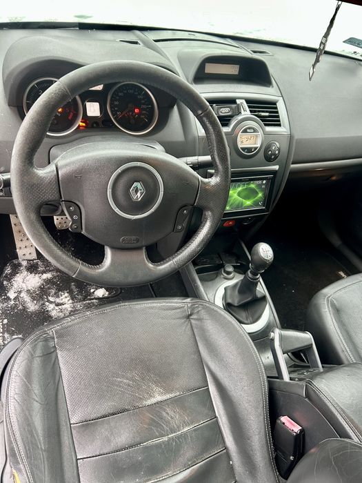 Sprzedam renault megane kabrio 2,0 dci bogate wypozarzenie