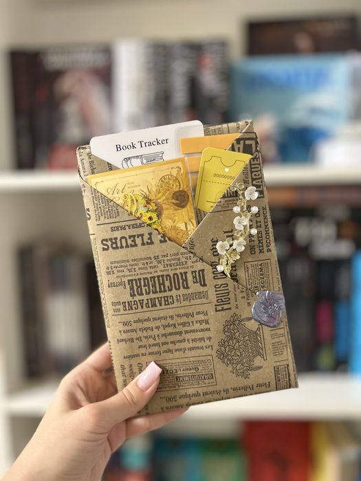 Таємний книжковий бокс | mystery book