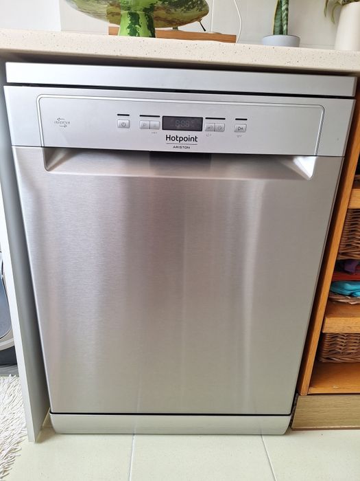 Máquina de lavar loiça Hotpoint