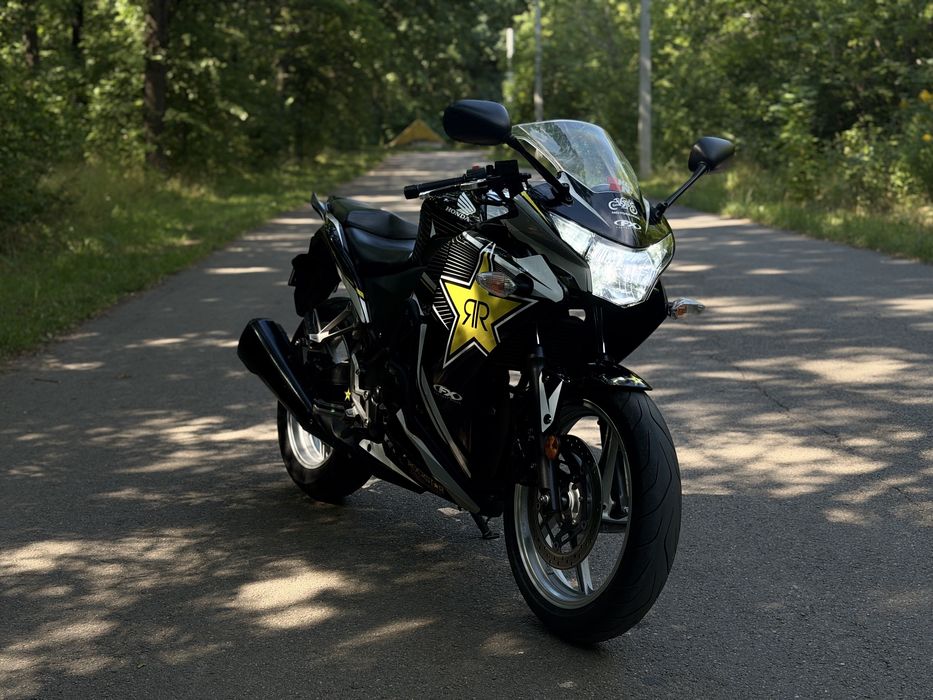 Мотоцикл Honda CBR