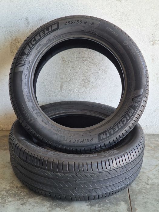 2 Pneus MICHELIN Semi Novos 235/55R18