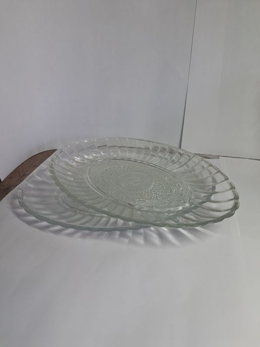 скляна менажниця Pasabahce Konya 
Матеріал: Виготовлена зі скл