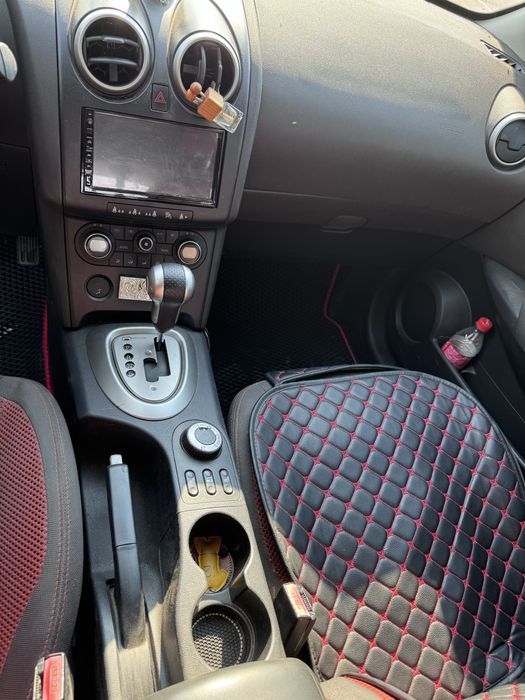 Nissan Qashqai 2008 | 2.0 бензин | АКПП | 4x4 | 215 000 км
