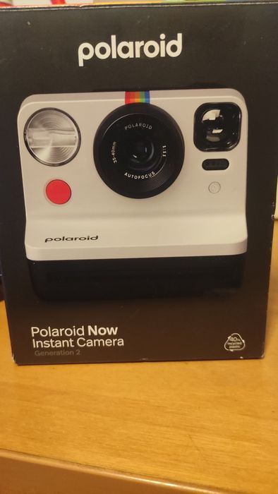 Camera polaroid nova por abrir a caixa