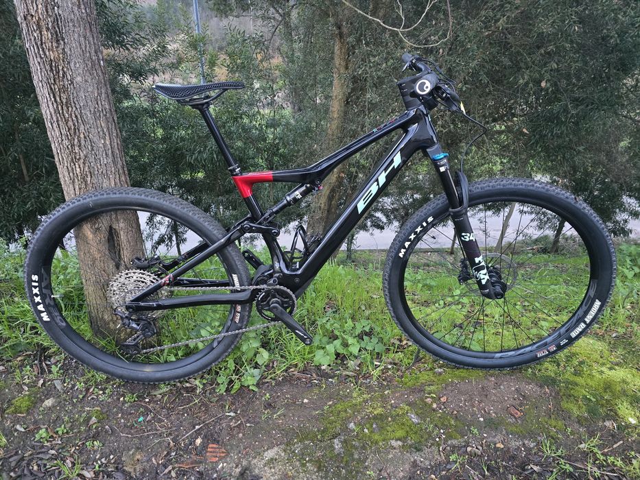 Bh ilynx race 7.7 semi nova oportunidadeee