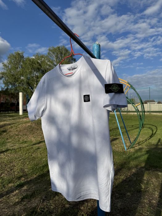 Футболки брендові