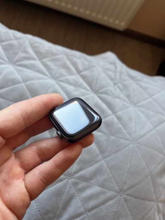 Apple Watch NIKE series 6 44mm GPS スペースグレー AppleCare＋ 2023/5/6 Amazon.com: Apple Watch Nike Series 6 (GPS, 40MM) Space Gray