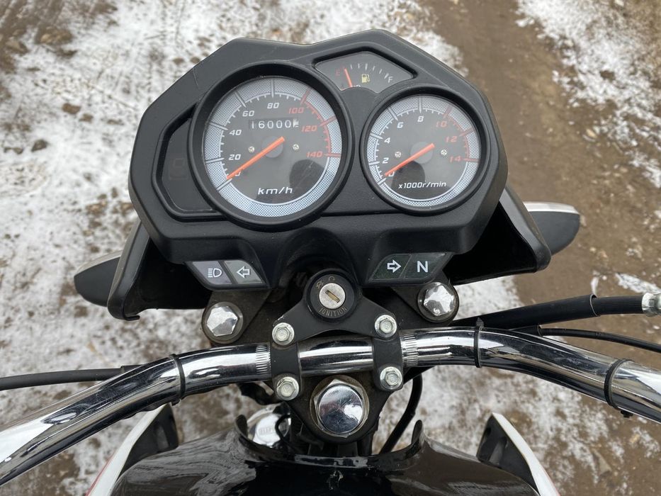 Продам мотоцикл Spark SP150R-13