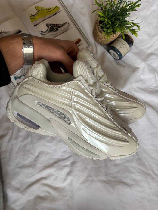 Кросівки Nike Nocta Hot Step 2 Drake / найк нокта хот степ білі дрейк