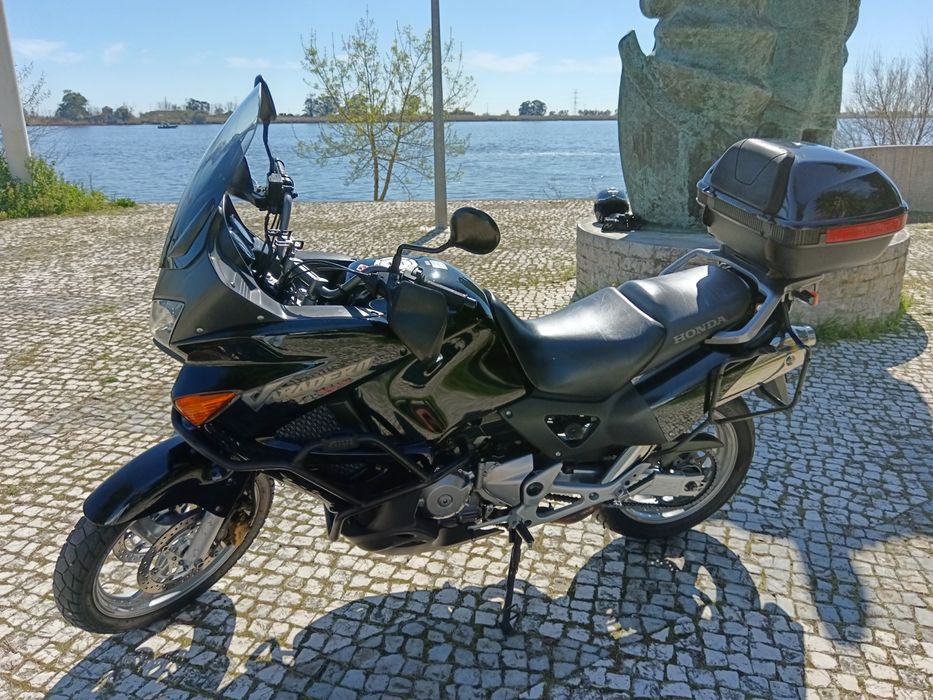 Honda Varadero 1000 ABS injeção ano 2005 irrepreensível