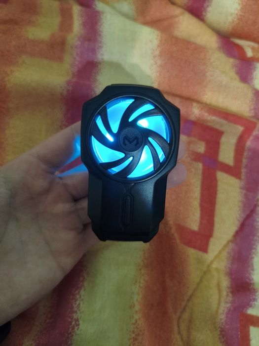 Продам ігровий кулер для телефону