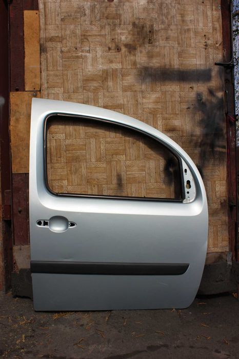 Двері праві сірі голі Канго2 Kangoo2