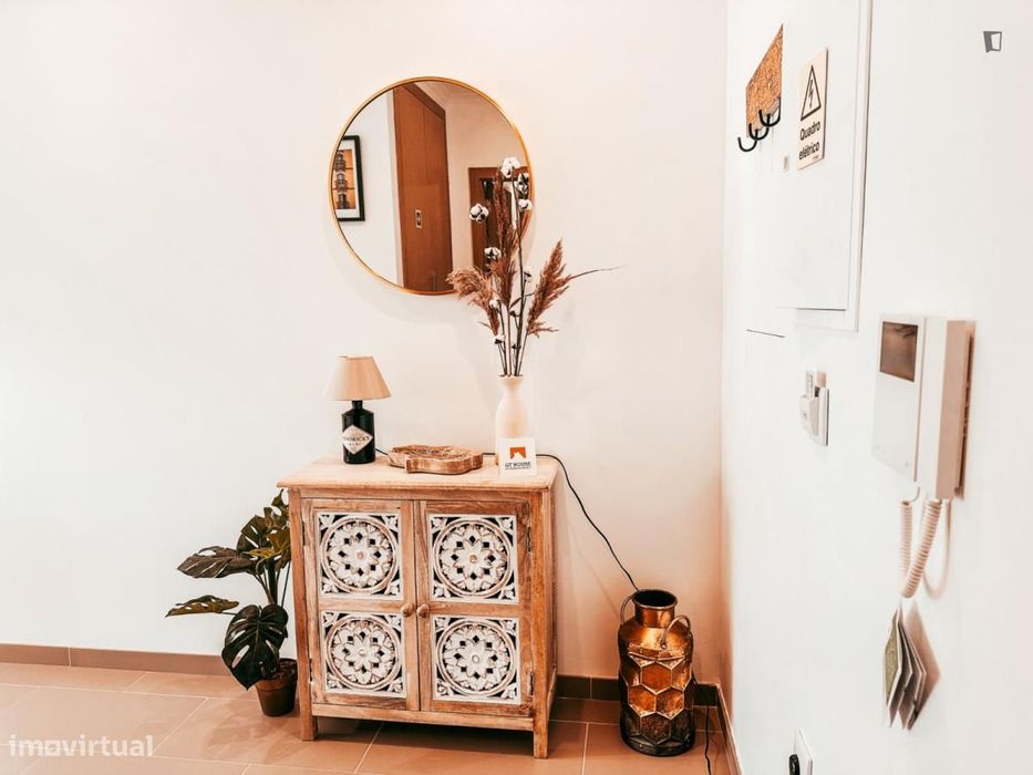 Apartamento com 1 quartos - localizado em Amadora Lisbon