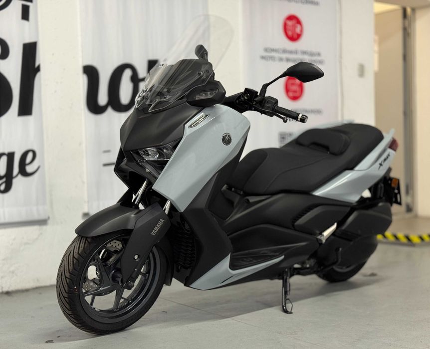 Yamaha X-Max Tech MAX 2025