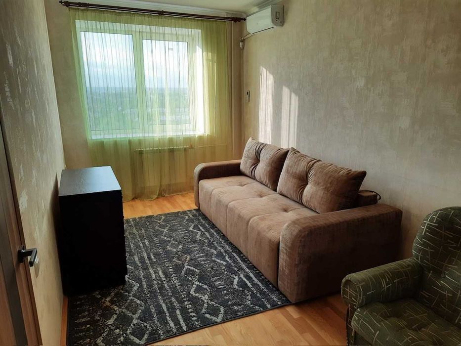 Бровари, Олімпійська, 8а